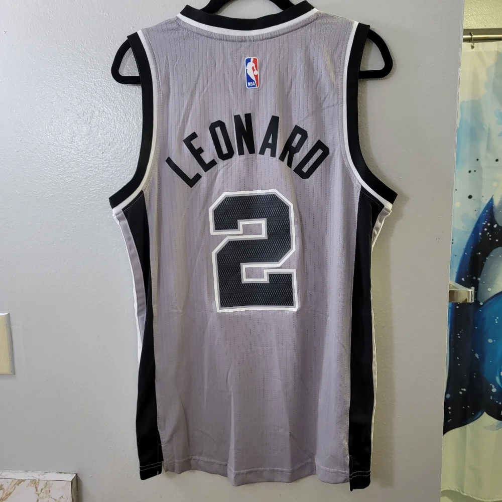 Authentic NBA Spurs Jersey - Picture 6 of 6